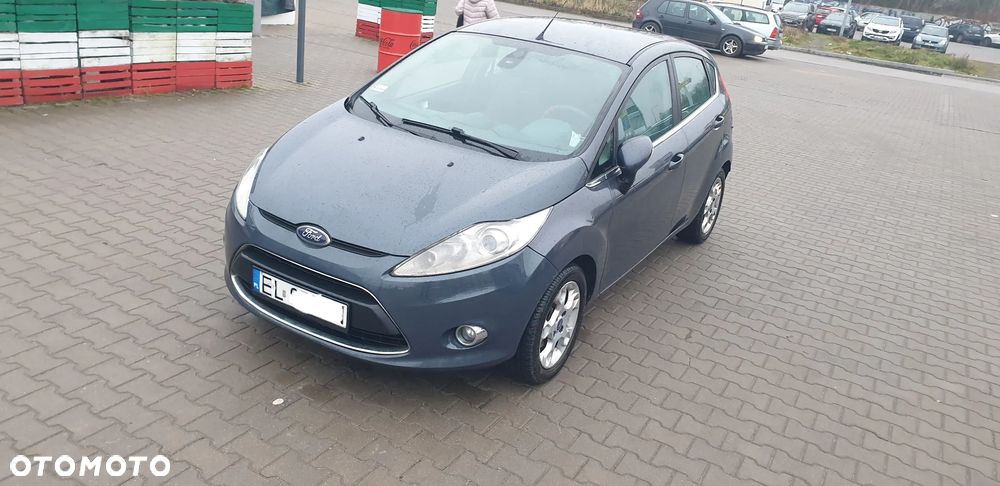 Ford Fiesta 1.4 TDCI Champions Edition - 24