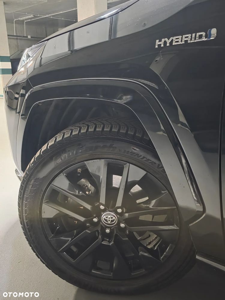 Toyota RAV4 2.5 Hybrid Black Edition by JBL 4x4 - 9