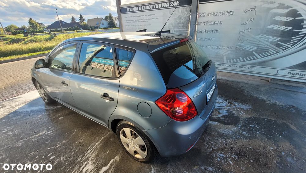 Kia Ceed 1.6 Comfort - 6