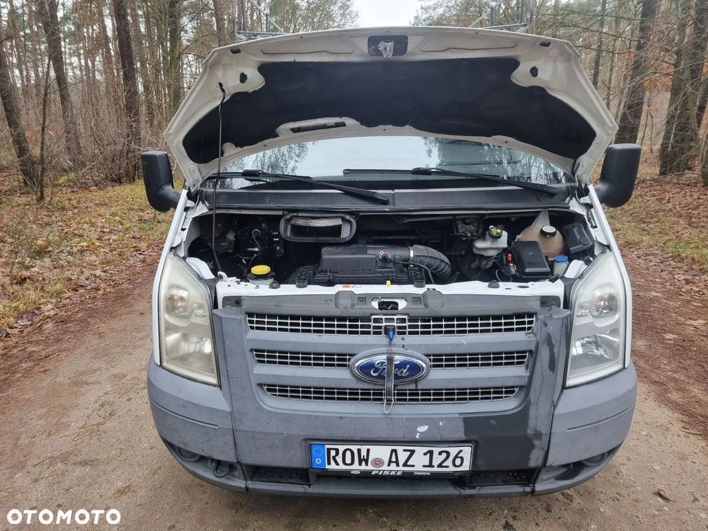 Ford Transit - 27