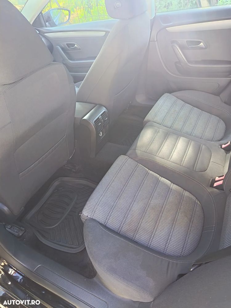 Volkswagen Passat CC 2.0 TDI Individual - 19