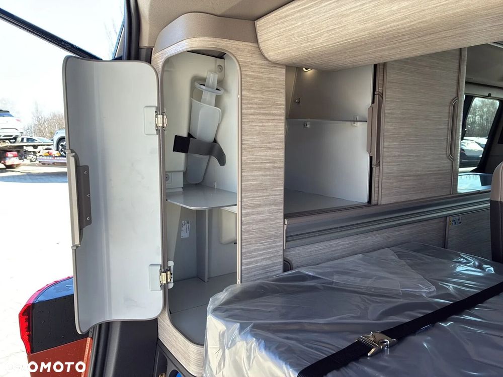 Volkswagen California - 31
