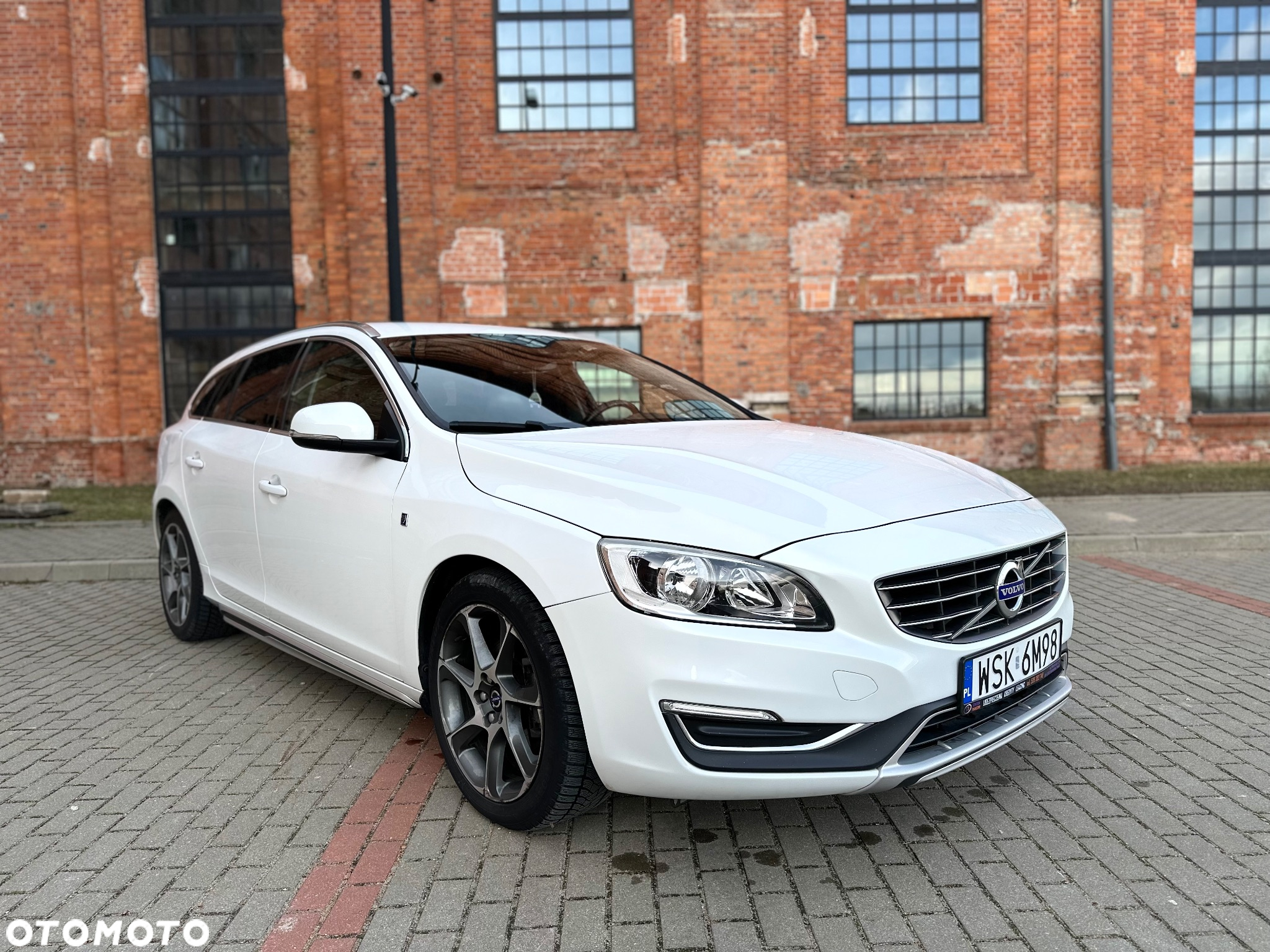 Volvo V60 D3 Drive-E Ocean Race - 4