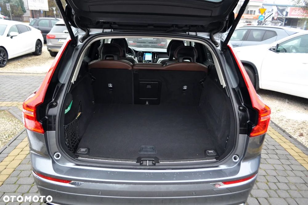 Volvo XC 60 D5 AWD Inscription - 31