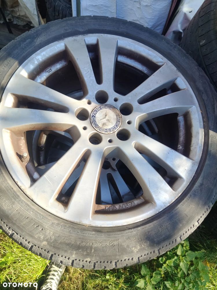 Mercedes-Benz Klasa E - 7