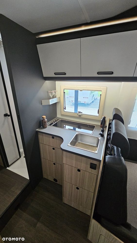 Sun Living by Adria A 75SL ALKOWA ZIMOWY 5 OSOBOWY FORD TRANSIT 165KM SEZON 2026 ! - 19