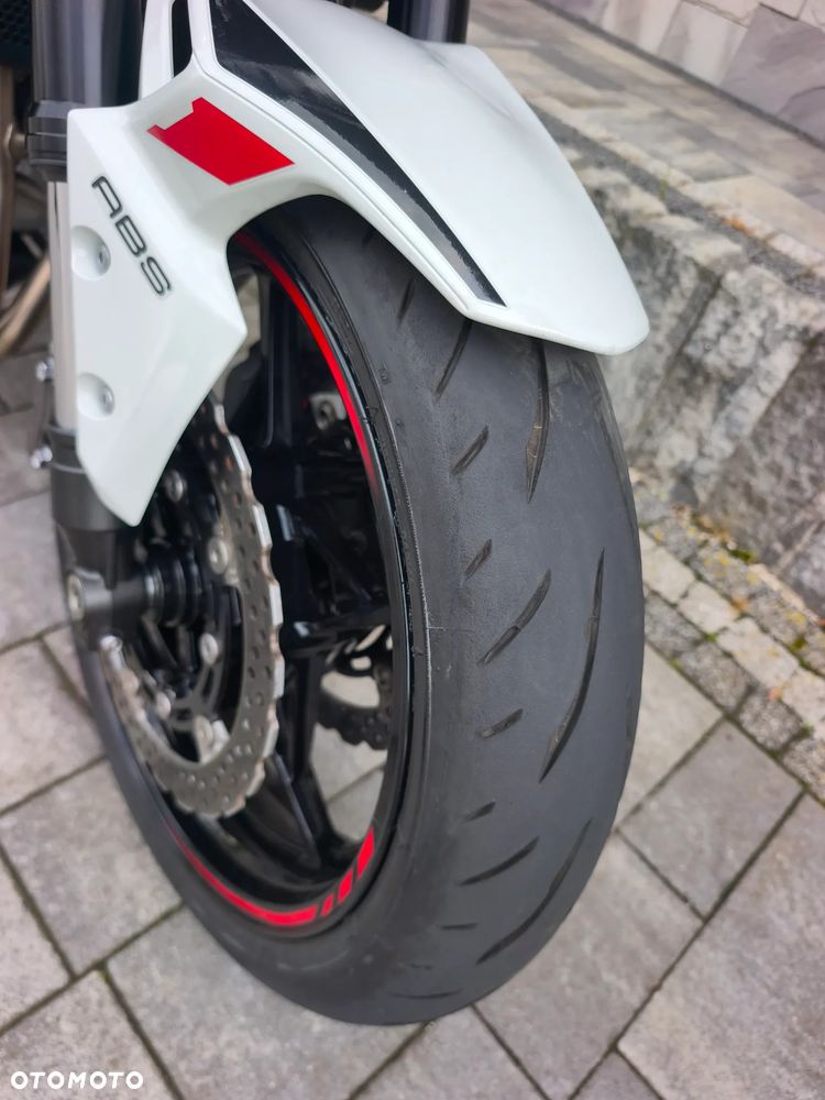 Kawasaki Z 900 - 12
