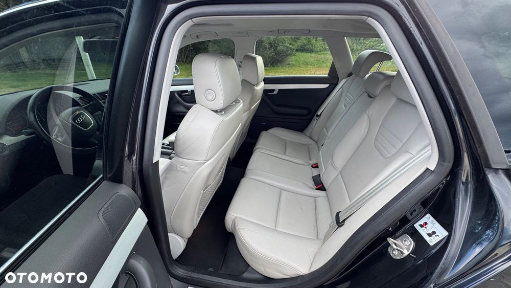 Audi S4 Limousine - 12