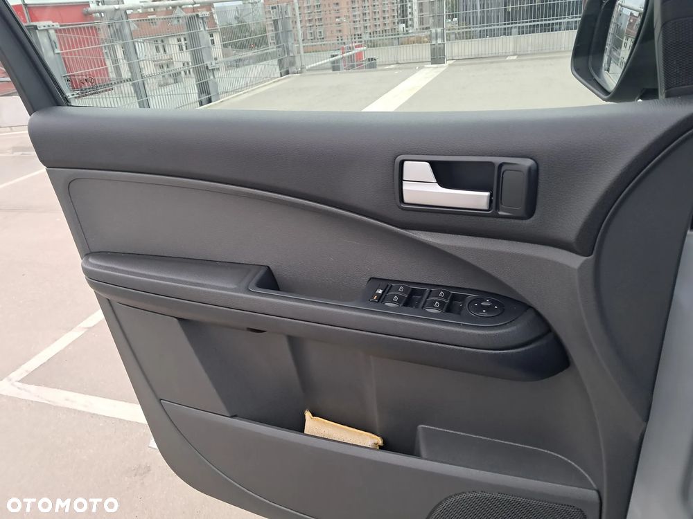Ford C-MAX - 14