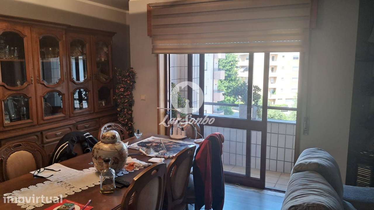 Apartamento T3 com Suite em Rio Tinto - Grande imagem: 2/36