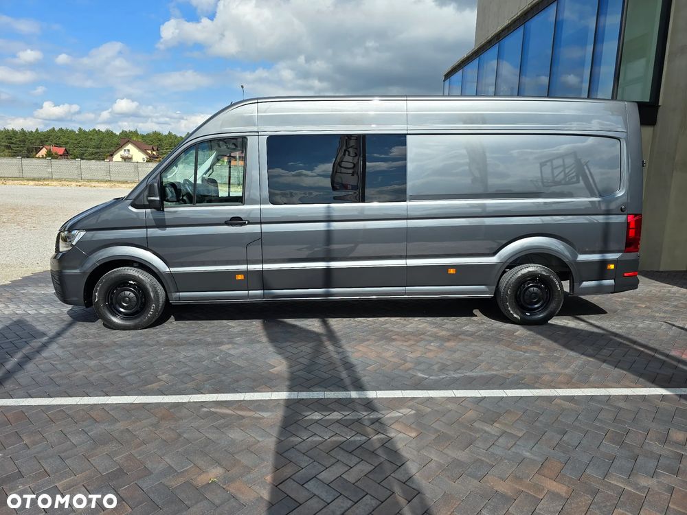 Volkswagen CRAFTER 4 MOTION AUTOMAT-8 Bie Długi 7-OSOBOWY BOGATA OPCJA WYPOSAŻENIA NAVI KAMERA COFANIA FUL LED LAKIER METALIZOWANY SALON PL STAN NOWY - 11