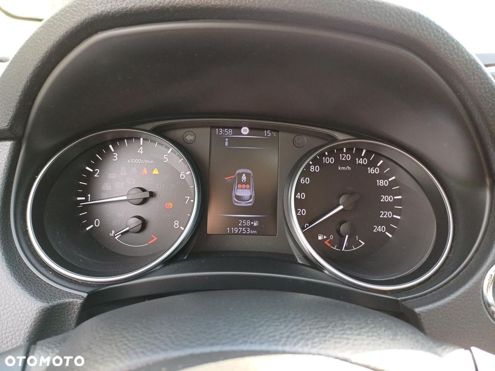 Nissan Qashqai 1.2 DIG-T N-Connecta - 18