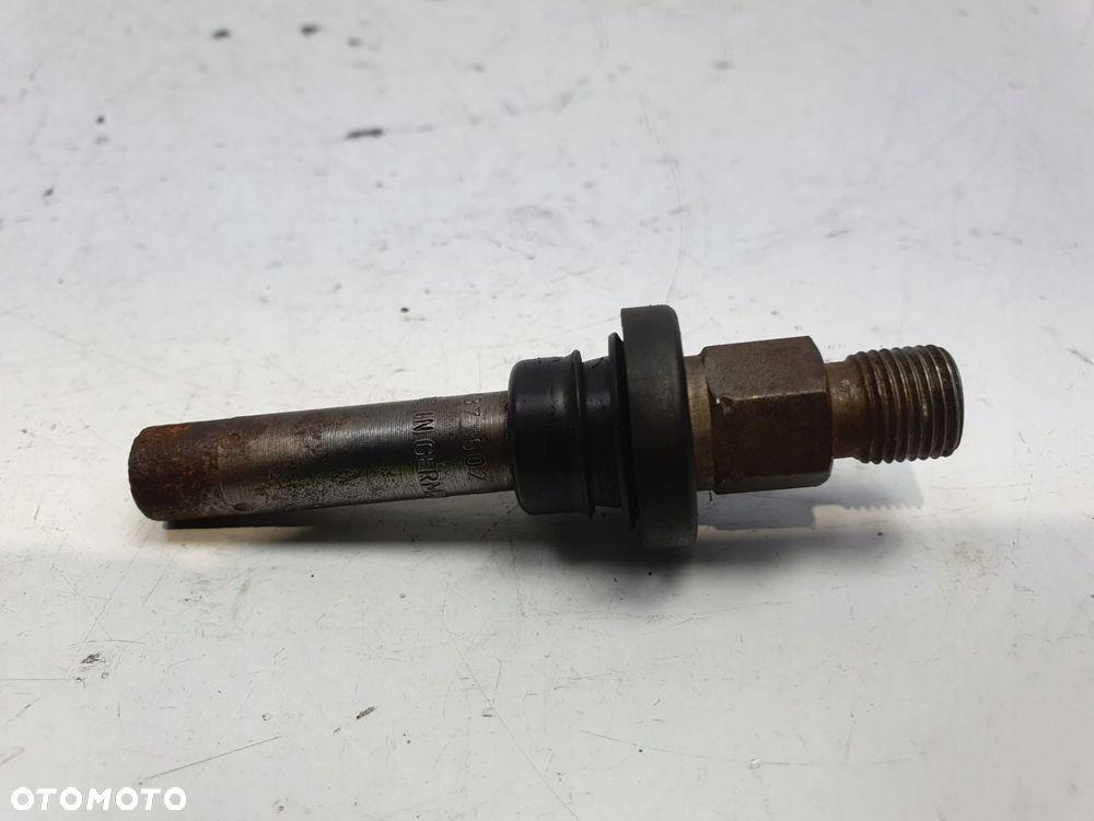 WTRYSKIWACZ Mercedes W126 C126 5.6 V8 560 SEC _ wtrysk 0437502035 - 3
