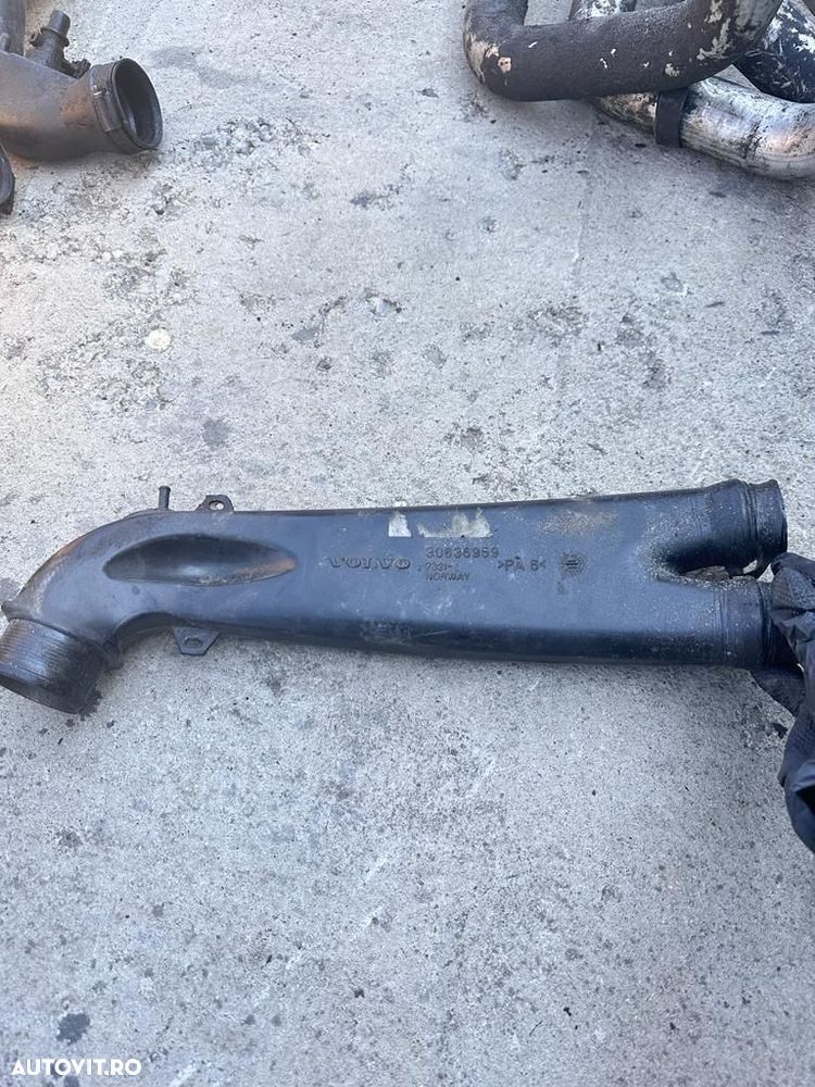 Furtun intercooler Volvo XC90 2003-2005 30636959