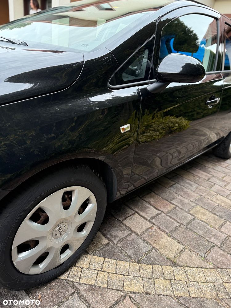 Opel Corsa 1.4 16V Cosmo - 22