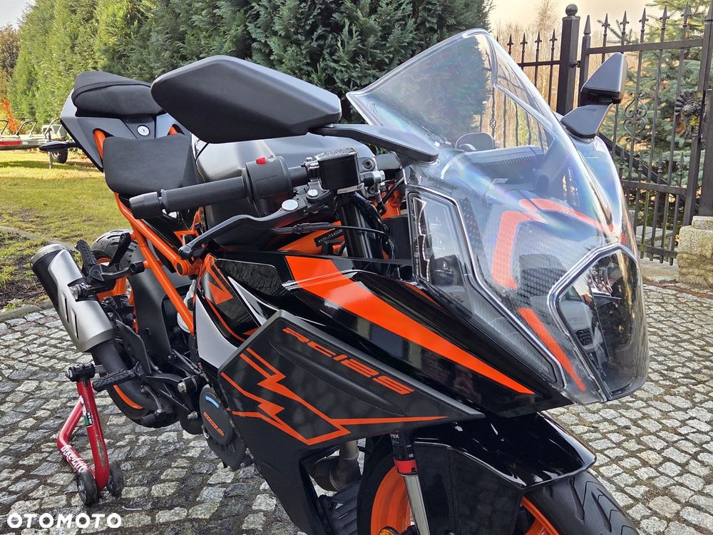 KTM RC 125 - 25