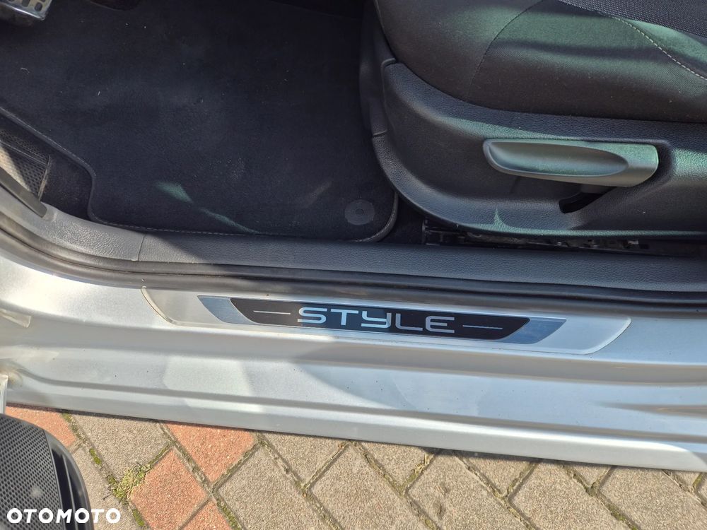 Volkswagen Polo 1.4 16V Highline - 15