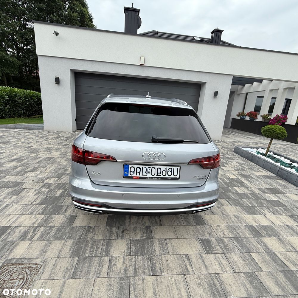 Audi A4 Avant - 13