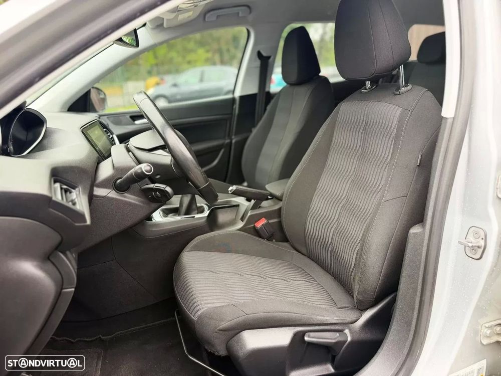 Peugeot 308 SW 1.6 HDi Active - 11
