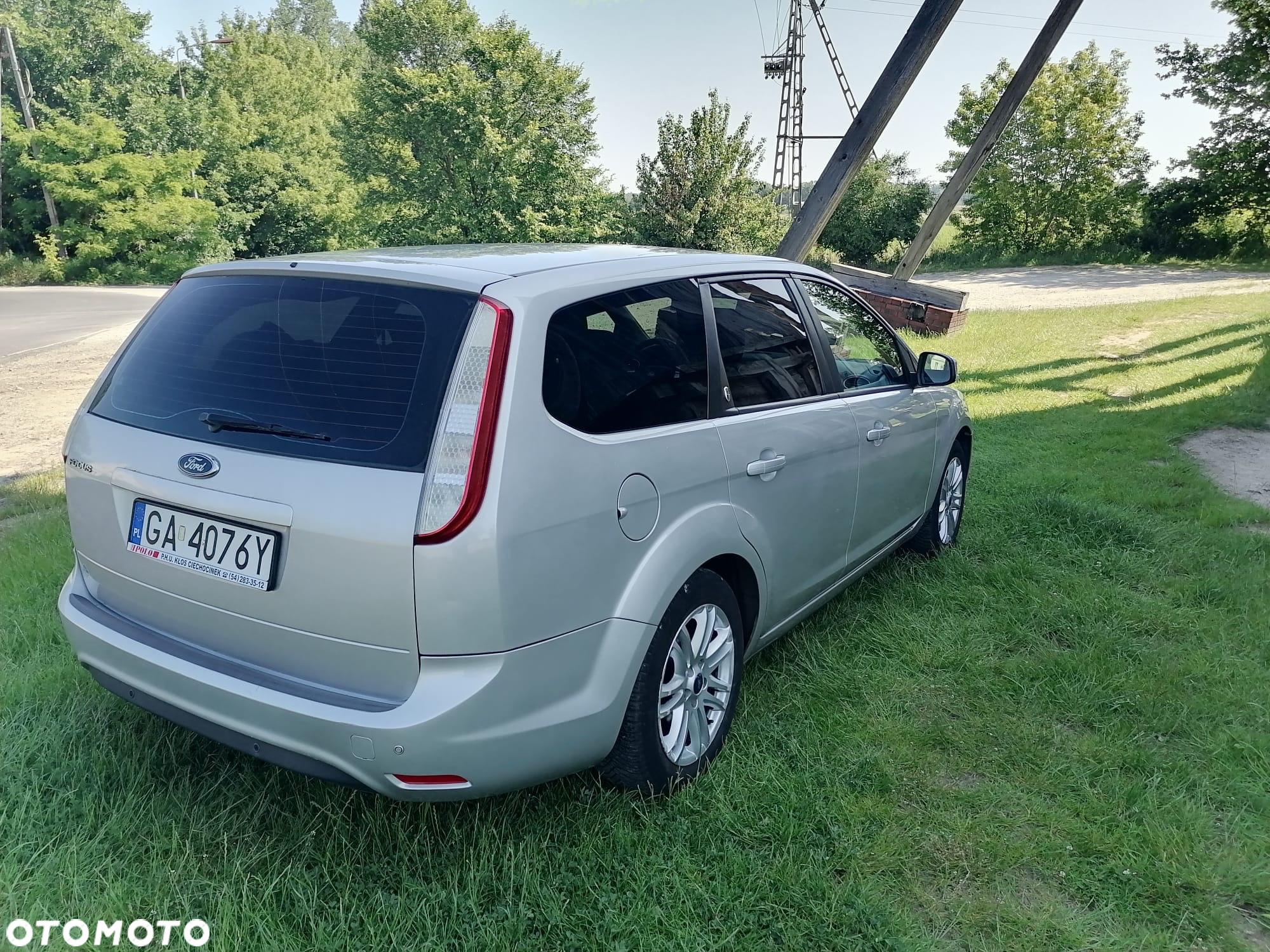 Ford Focus 1.6 16V Ghia - 9