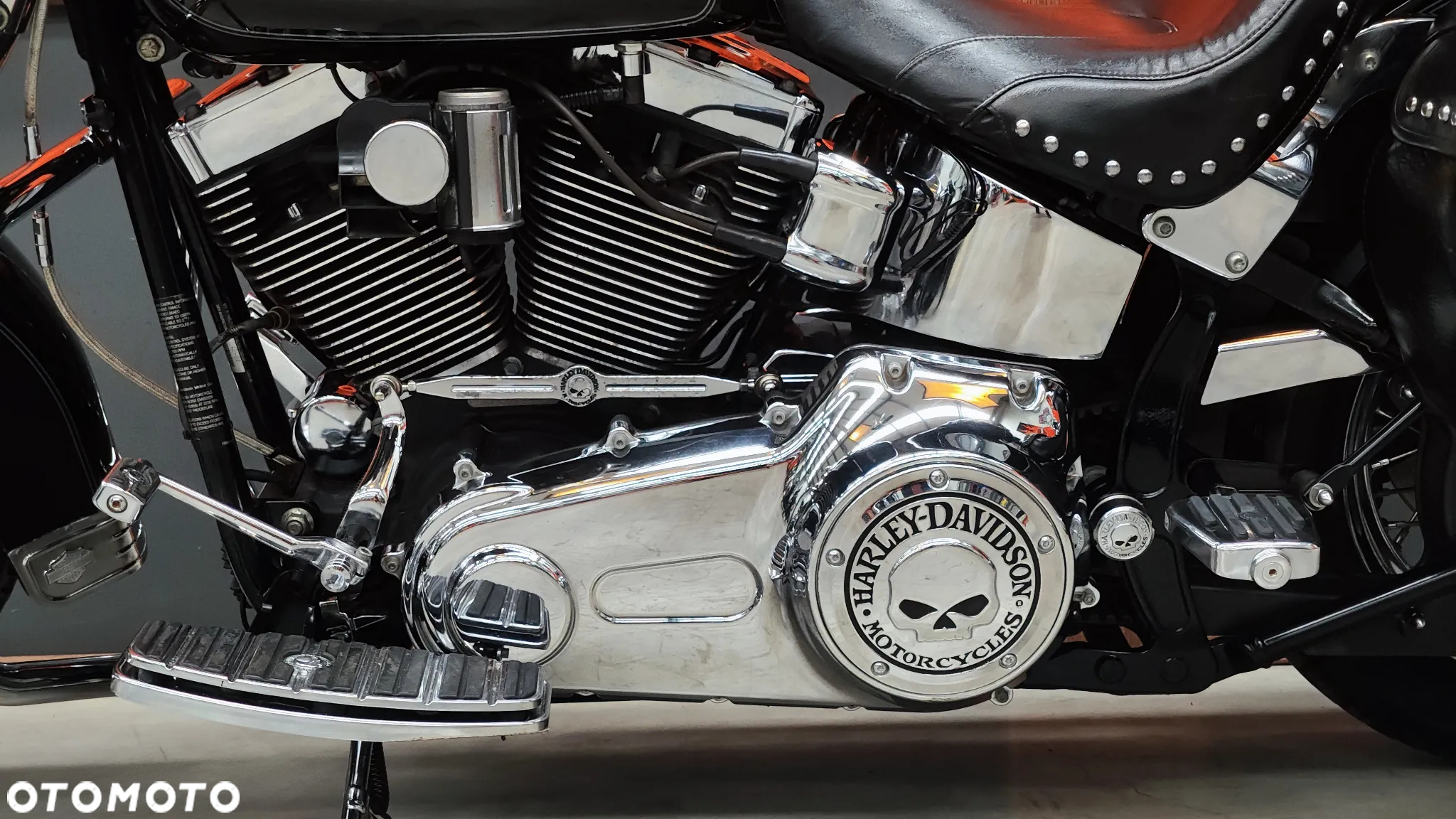 Harley-Davidson Softail Heritage Classic - 16