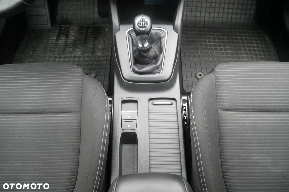 Ford Focus 1.0 EcoBoost Titanium - 11