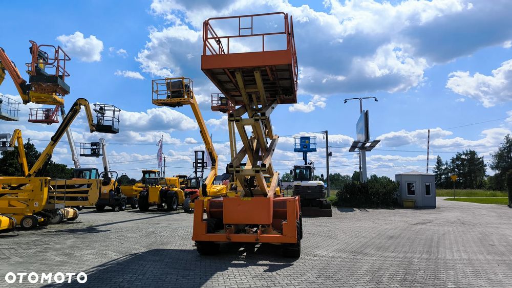 JLG 3394 RT - 16
