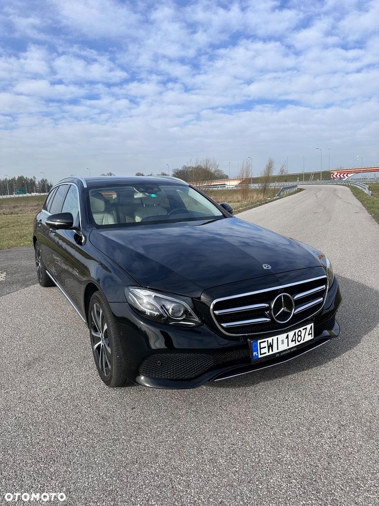 Mercedes-Benz Klasa E - 21