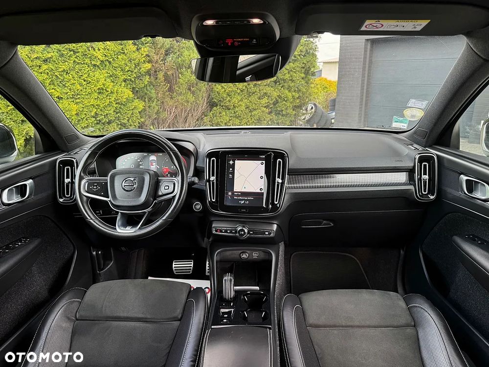 Volvo XC 40 D3 R-Design - 32