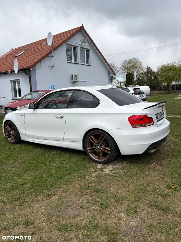 BMW Seria 1 118d - 4