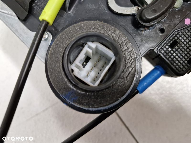 TOYOTA C-HR CHR 1 I ZAMEK DRZWI PRAWY TYŁ TYLNY 8 PIN - 9