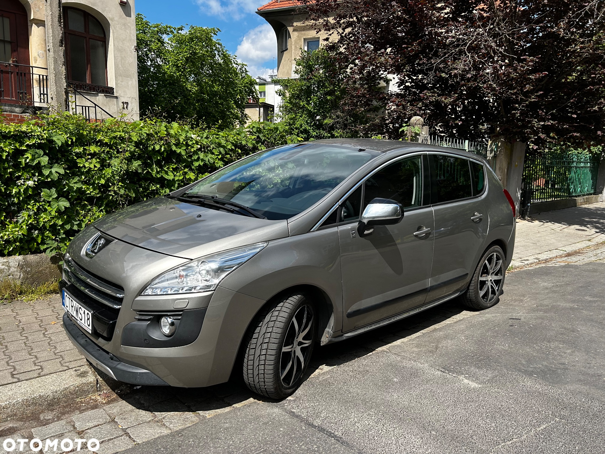 Peugeot 3008 2.0 HDi HYbrid4 - 14