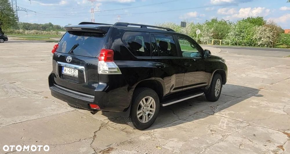 Toyota Land Cruiser - 9