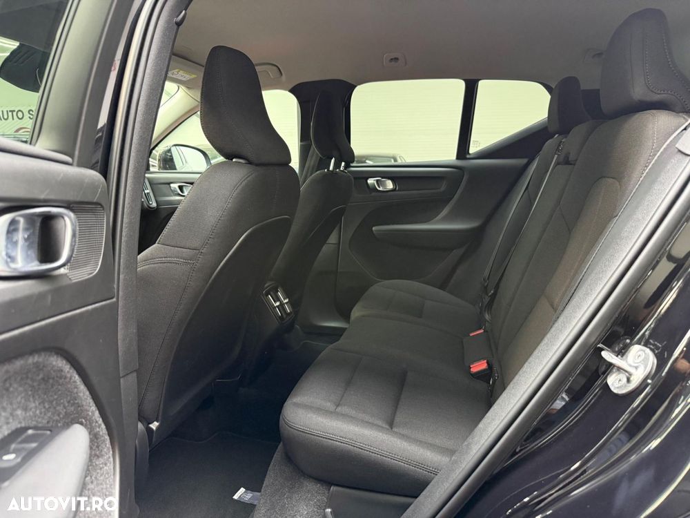Volvo XC 40 T2 AT8 Momentum - 14