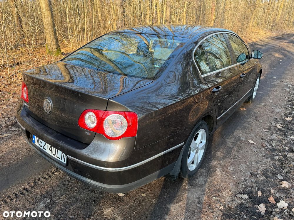Volkswagen Passat 1.4 TSI Comfortline - 4