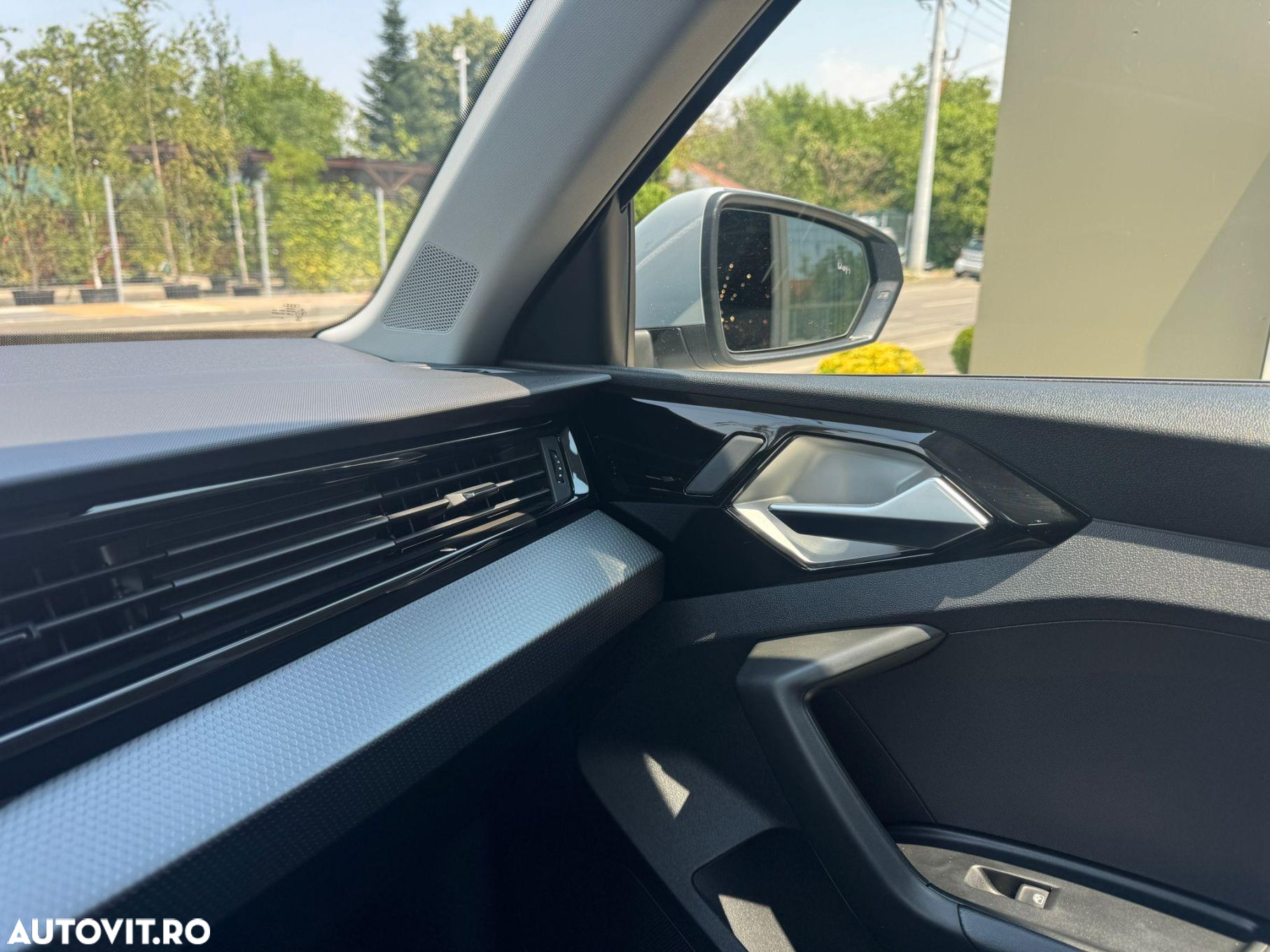 Audi A1 Sportback 30 TFSI S tronic Advanced - 25