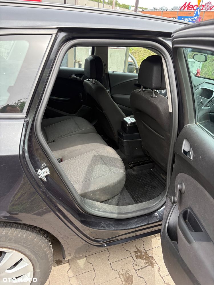Opel Astra 1.6 Enjoy EU6 - 8