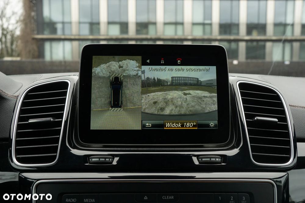 Mercedes-Benz GLE 350 d 4-Matic - 38