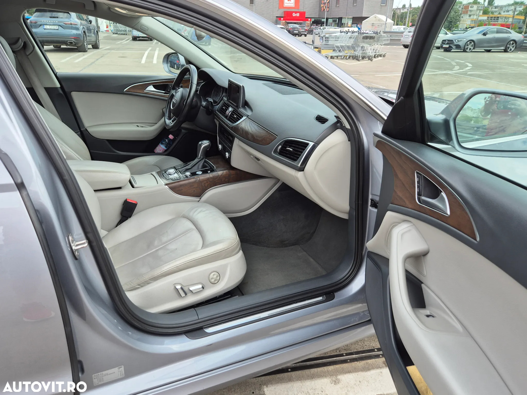 Audi A6 2.0 TDI Ultra DPF S tronic - 12