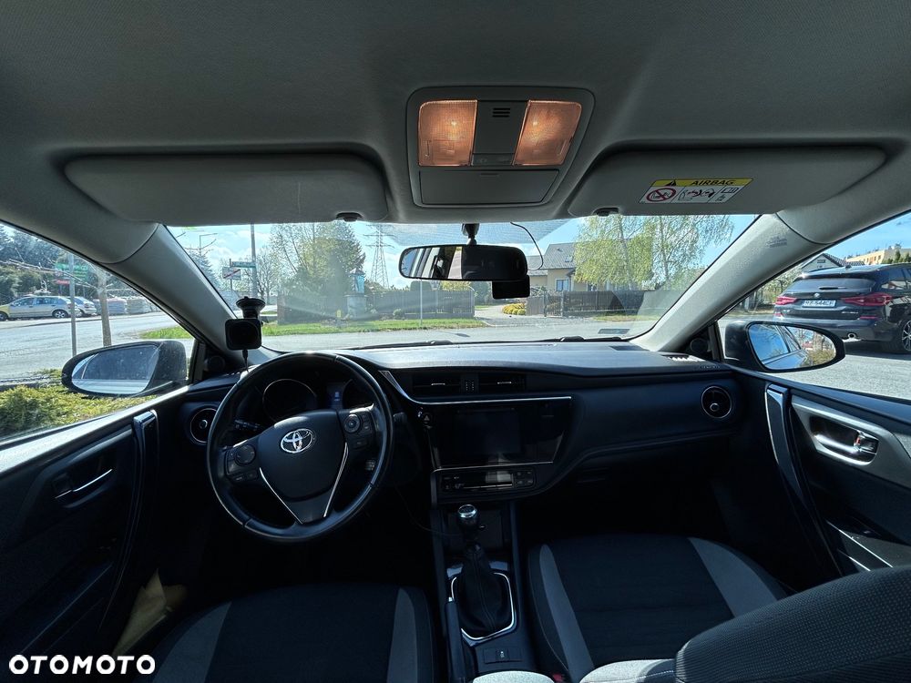 Toyota Auris 1.6 Comfort - 11