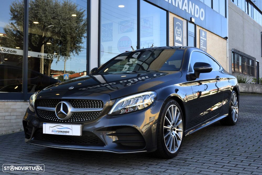 Mercedes-Benz C 300 AMG Line - 17