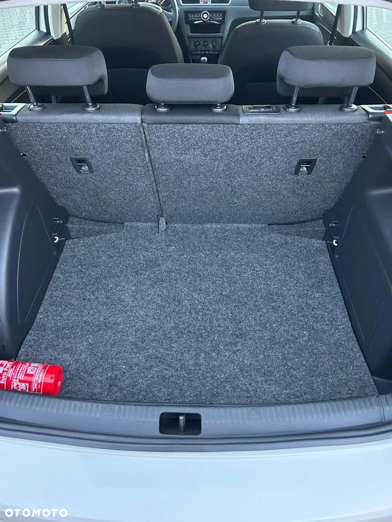 Skoda RAPID 1.2 TSI Ambition - 11