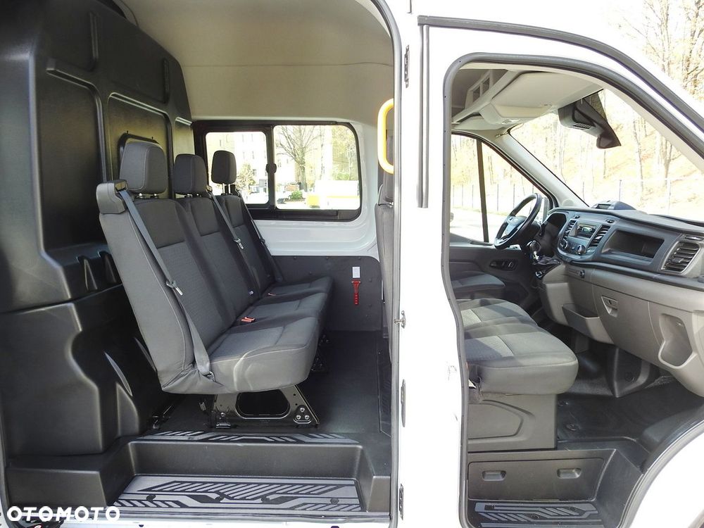 Ford TRANSIT FURGON BRYGADÓWKA  6 MIEJSCA TEMPOMAT KLIMATYZACJA LEDY  130KM - 38