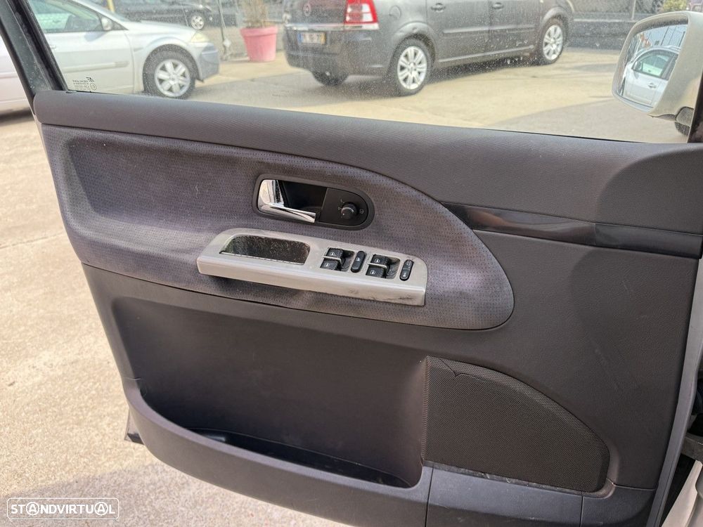 VW Sharan 1.9 TDi Family - 11