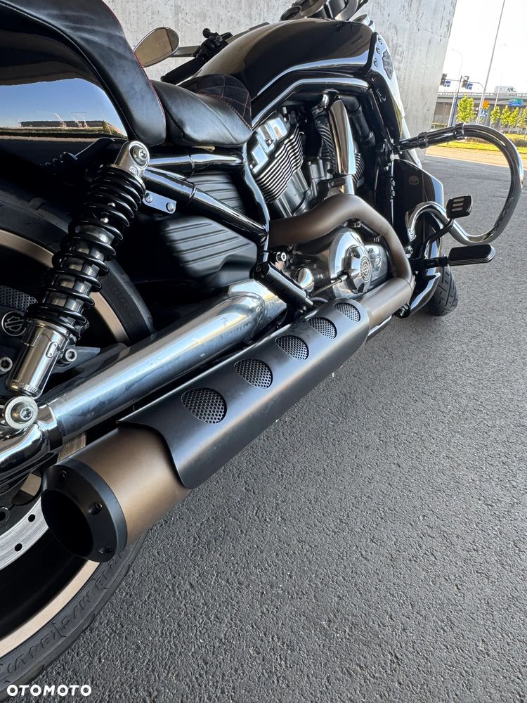 Harley-Davidson V-Rod Muscle - 12