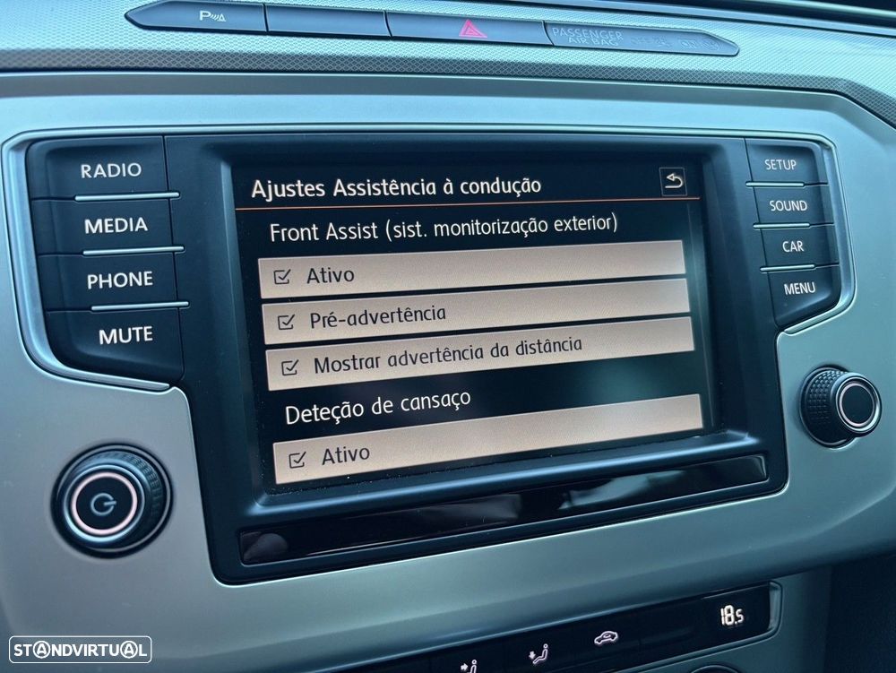 VW Passat 2.0 TDI Confortline DSG - 45