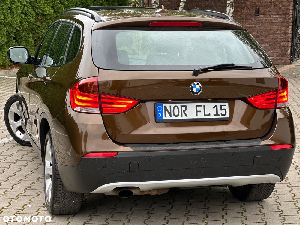 BMW X1 sDrive18i Sport Line - 13