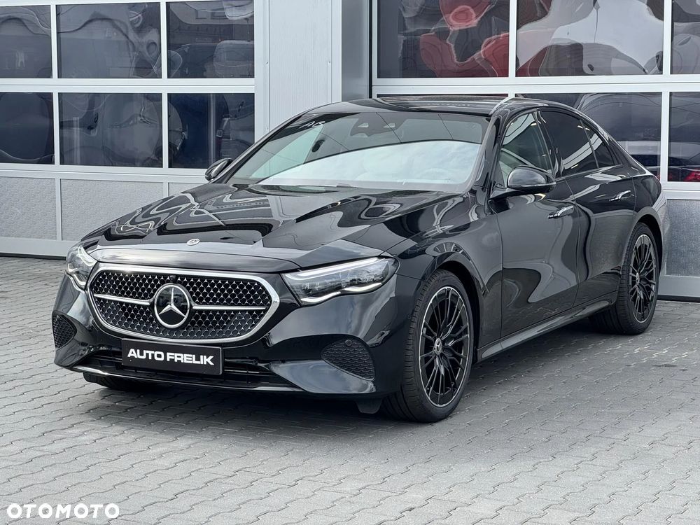 Mercedes-Benz Klasa E 200 d 9G-TRONIC AVANTGARDE Line NIGHT Edition - 5