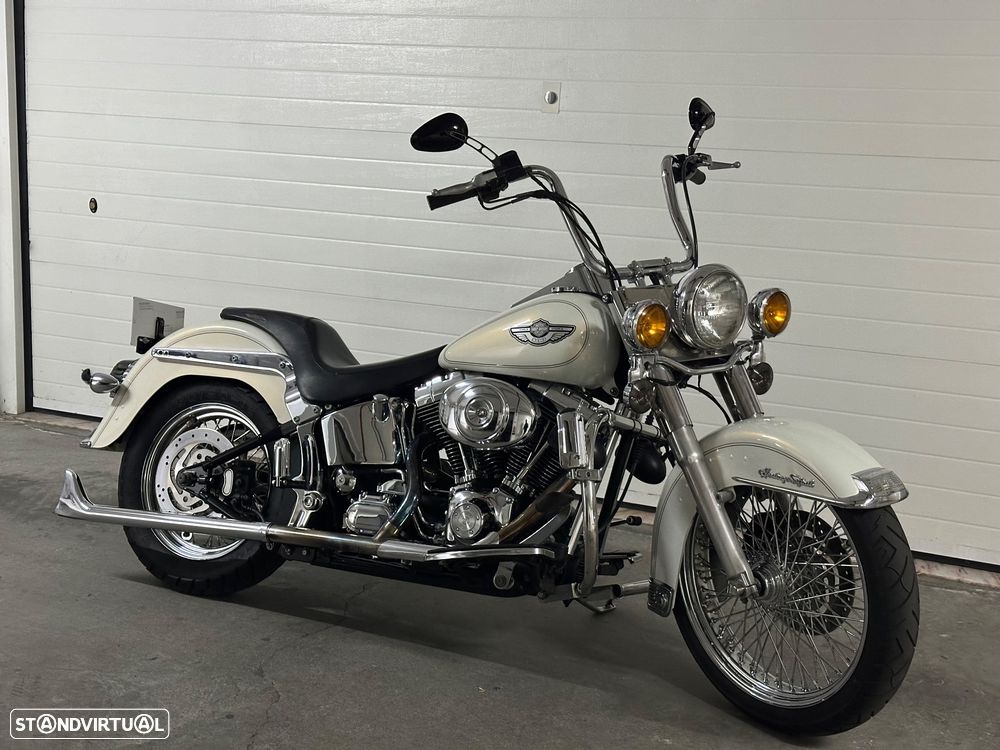 Harley-Davidson Heritage Softail Classic Aniversário - 13