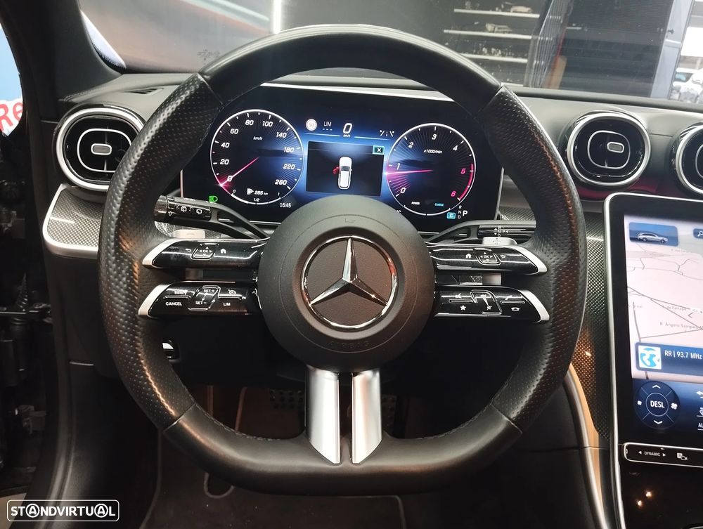 Mercedes-Benz C 300 d AMG Line - 23